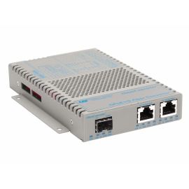 OmniConverter 10/100/1000 PoE+ Gigabit Ethernet Fiber Media Converter Switch RJ45 SFP Extended Temp